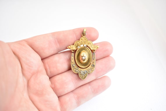 Antique Victorian 14k Solid Yellow Gold Etruscan … - image 6