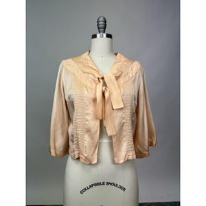 Antique 1920s Pale Pink Silk Bed Jacket Bolero Stitch Pleats Embroidery AS IS
