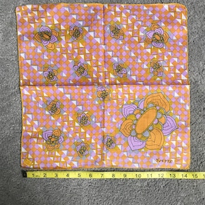 Vintage 1950s Yvette Abstract Floral Optical Novelty Print Hankie Hanky Handkerchief Hankies Great Mothers Day Gift Framed Textile