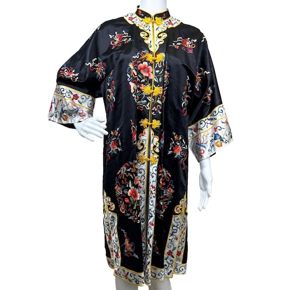 Vintage Bai Hua Silk Kimono Embroidered Black White Floral Asian Robe Duster