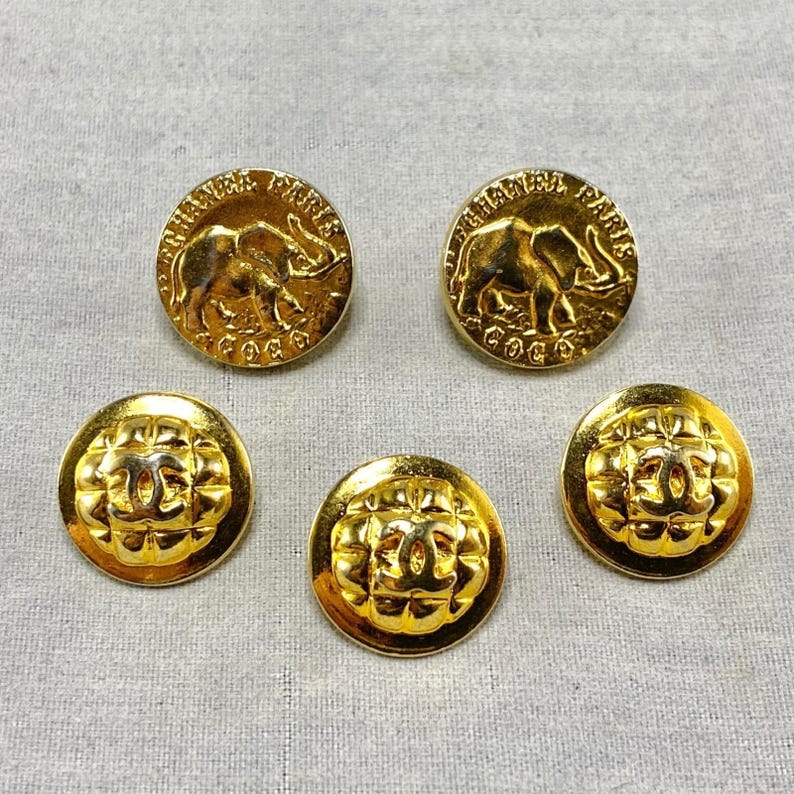 Vintage Chanel Paris Coco Elephant Quilted CC Gold Gilt Buttons 5 Pieces image 1