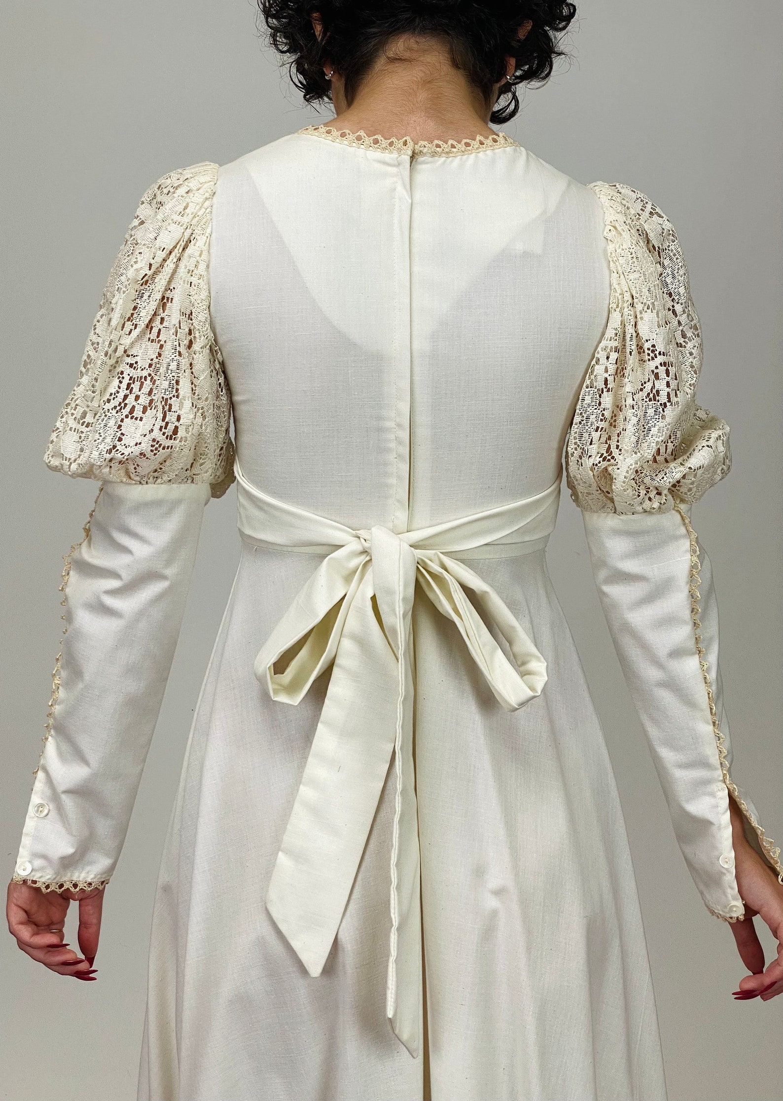 Vintage 1970s Designer Gunne Sax Long White Dress Gown W Cream Lace ...
