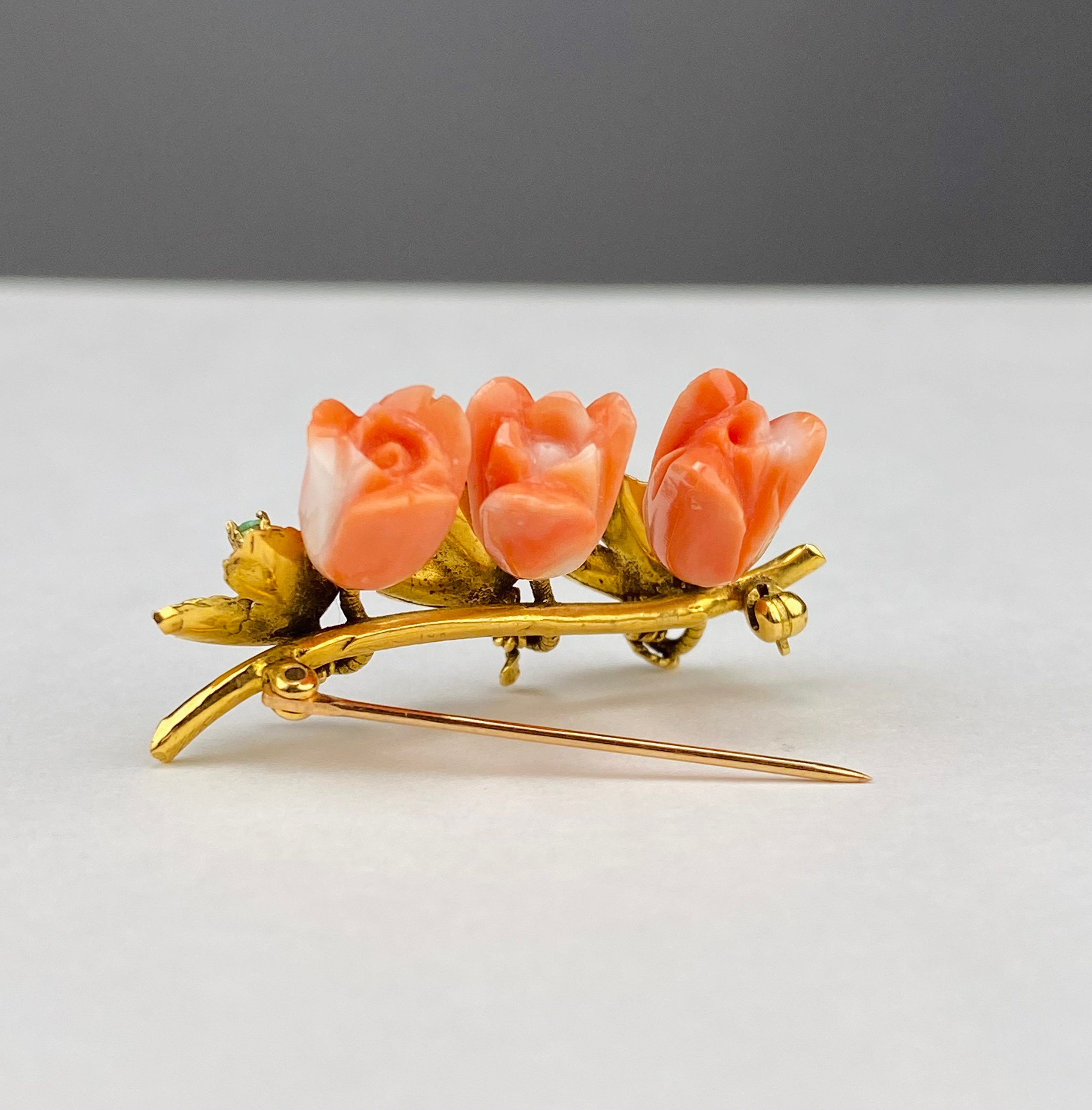 Vintage Floral Flower Brooch, Pink Waterlily Lillies Brooch, Brooch Pin Clip,  Gift for Her, Retro Brooch, Flower Pin -  Israel