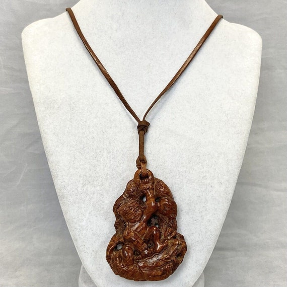 Collier Ancien Pendentif En Os Sculpté Personnage - Cordon Cuir Noir, Occasion