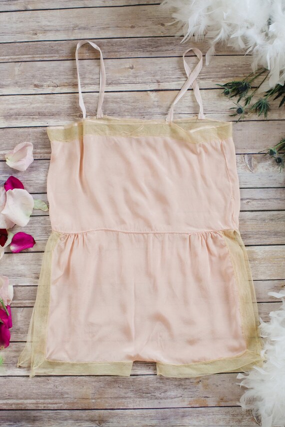 Vintage 1920s blush pink silk lingerie teddy shor… - image 5