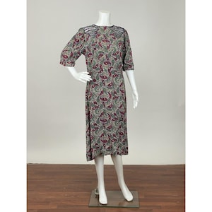 Vintage 1930s-40s Rayon Abstract Patterned Dress with Mesh Collar  Details AS IS Wounded Bird