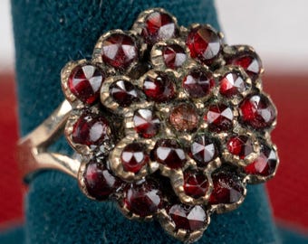 Antique Victorian 8k Gold Rose Cut Bohemian Garnet Cluster Ring 333 Size 5