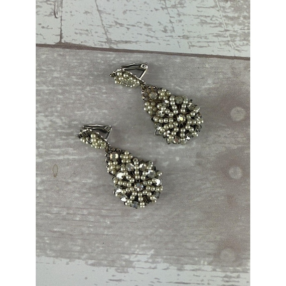 Boucles d'oreilles vintage en strass noirs vissés en métal argenté, boucles d'oreilles en grappe délicates - France
