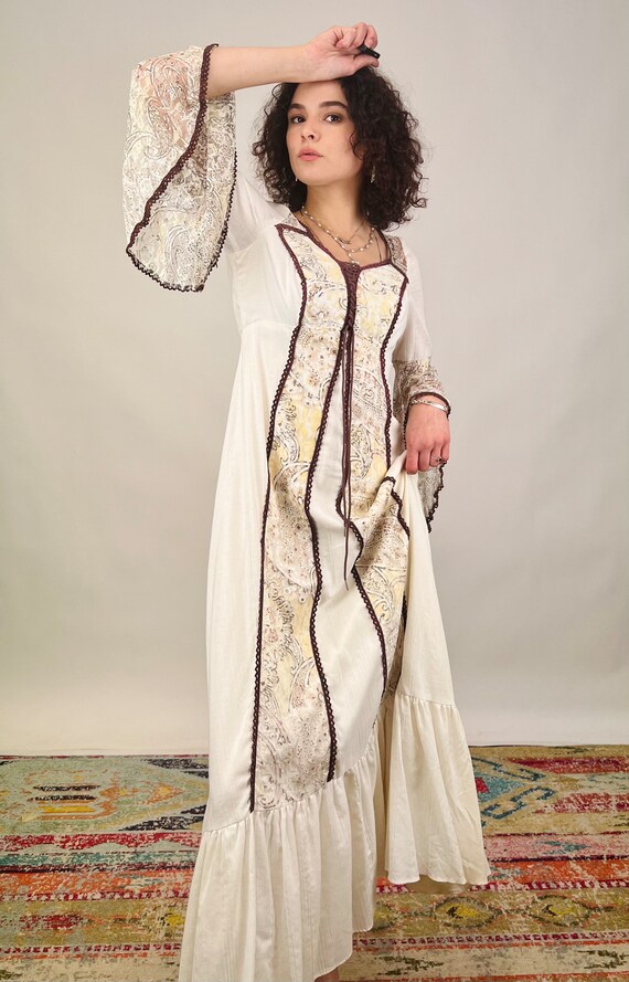Vintage 1970s White and Brown Full Length Dress B… - image 7