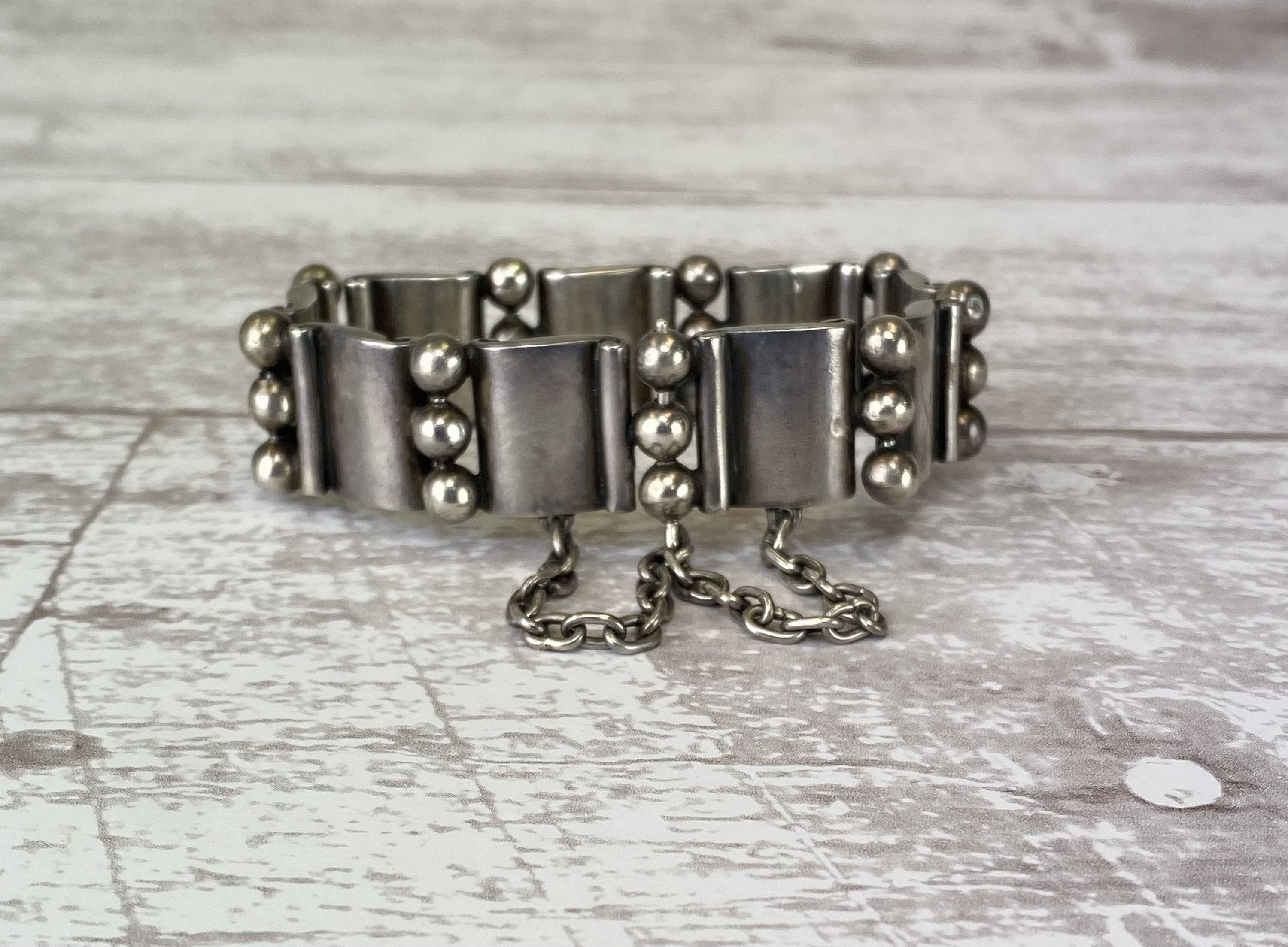 Vintage 1960s Hector Aguilar Mexico Solid Sterling Silver Bracelet Vintage 1960s Hector Aguilar Mexico Solid Sterling Silver Bracelet