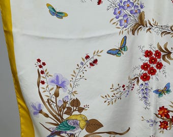 ヴィンテージ グッチ フローラ シルクスカーフ 蝶 鳥 花 葉 赤