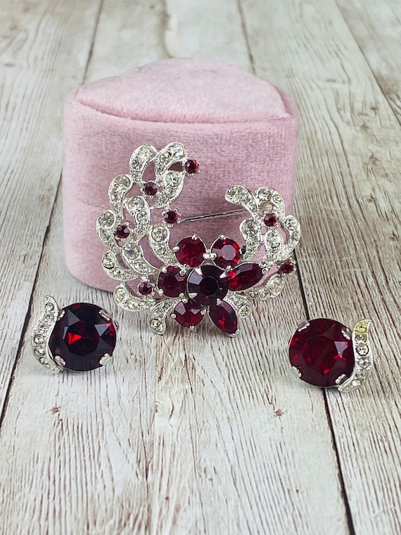Vintage Eisenberg ICE 1960s Ruby Red and Clear Rhi