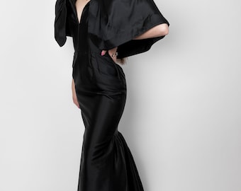 Special Vintage Silk Oscar de la Renta Black Fishtail Evening Gown Dress with Puffy Sleeves Black Tie Prom Wedding Special Event