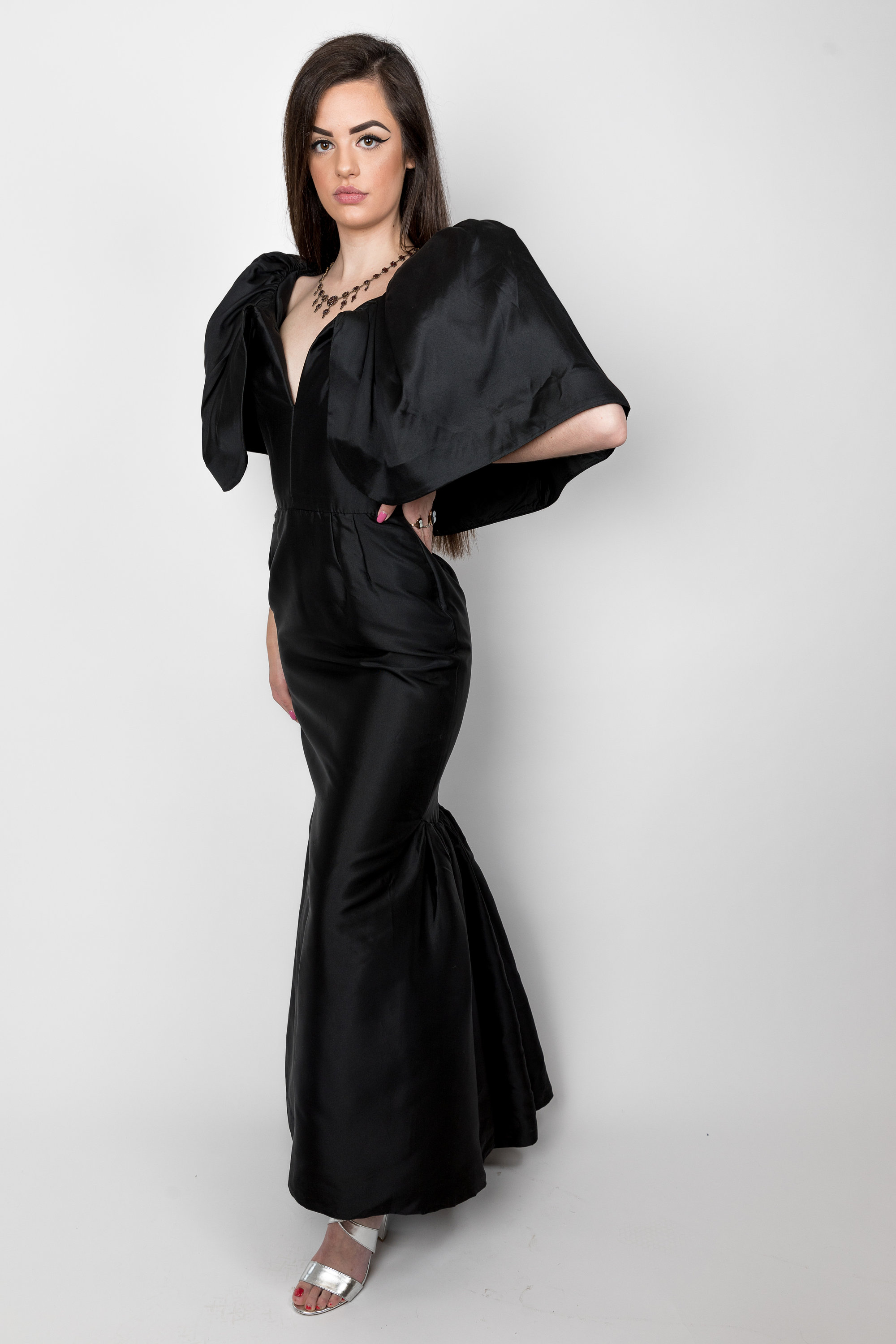 Special Vintage Silk Oscar De La Renta Black Fishtail Evening Gown Dress With Puffy Sleeves Black Tie Prom Wedding Special Event - Etsy Special Vintage Silk Oscar De La Renta Black Fishtail Evening Gown Dress With Puffy Sleeves Black Tie Prom Wedding Special Event - Etsy