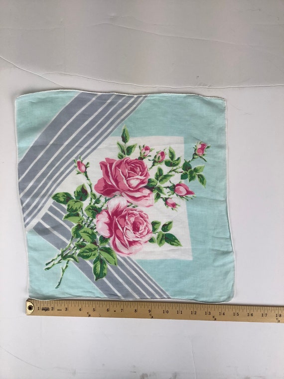Classic 1950s Floral Pink Rose Square Hanky or Ha… - image 4