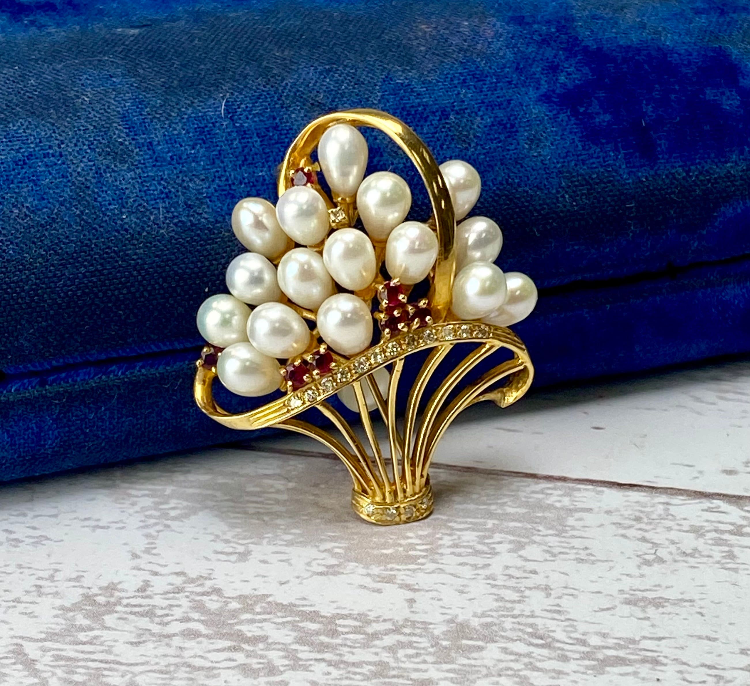Retro 14k Yellow Gold Flower Basket Brooch or Pendant With