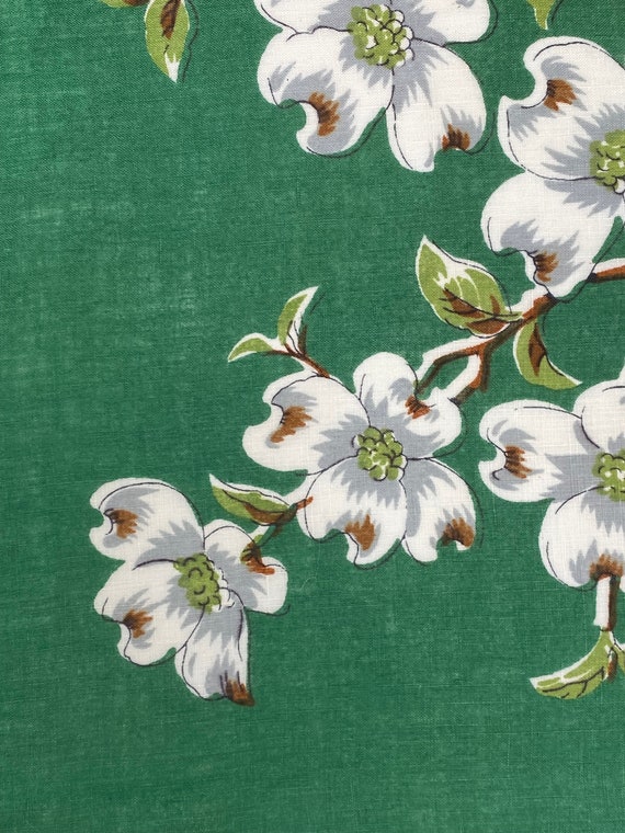 Vintage 1950s Dogwood Flower novelty Print hankie… - image 10