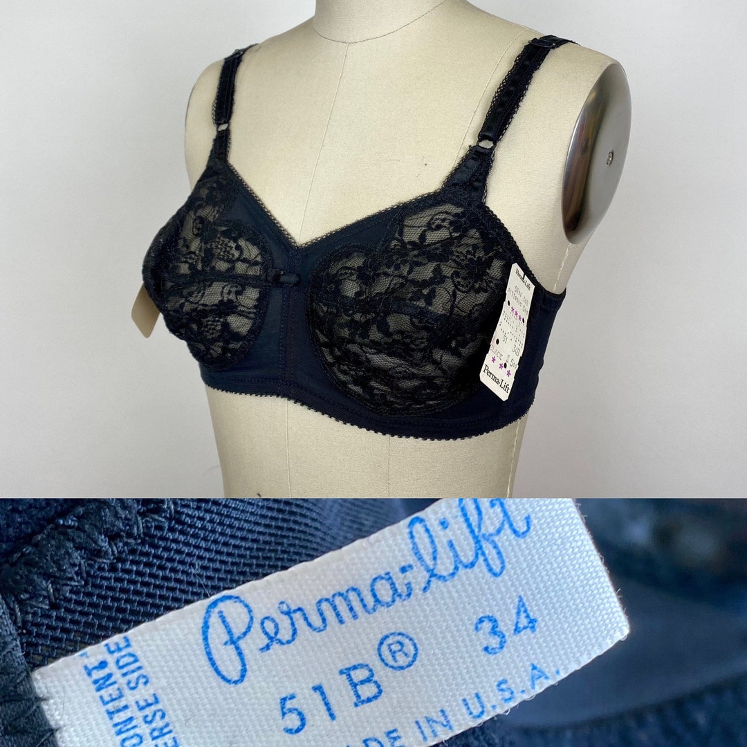 FRENCH 1950s Full Wired BULLET BRA Navy Blue Lace Glamorous Pin-up