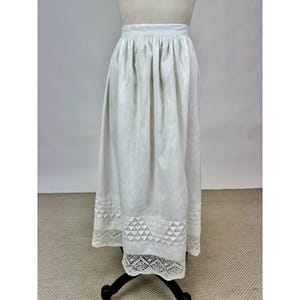 Antique Edwardian 1910s Half Apron Skirt Triangle Horizontal Pleats Waist Tie Crocheted Lace Hem White Cotton Gathered