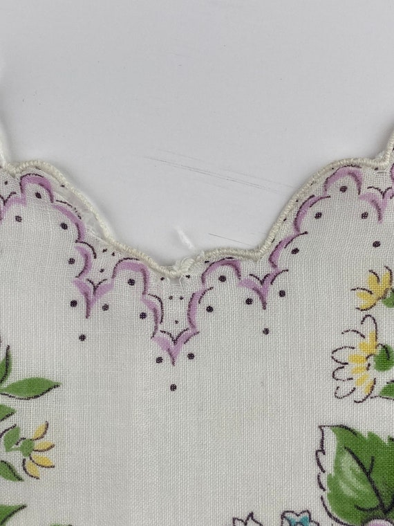 Vintage hankie Handkerchief Floral novelty print … - image 5