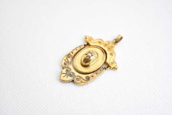 Antique Victorian 14k Solid Yellow Gold Etruscan … - image 3