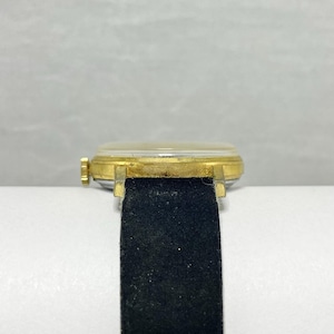 Reloj de pulsera Sheffield Spiro Agnew vintage de 1970, movimiento mecánico, correa azul oscuro. imagen 6