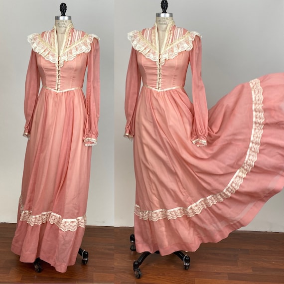 Vintage 1970s Designer Gunne Sax Long Sleeve Pink Duty Rose Dress