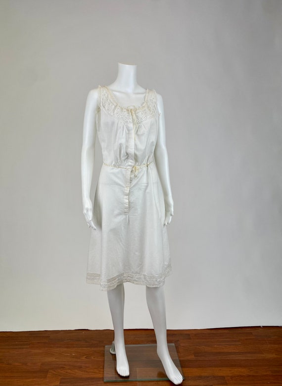 Cream under clearance dress