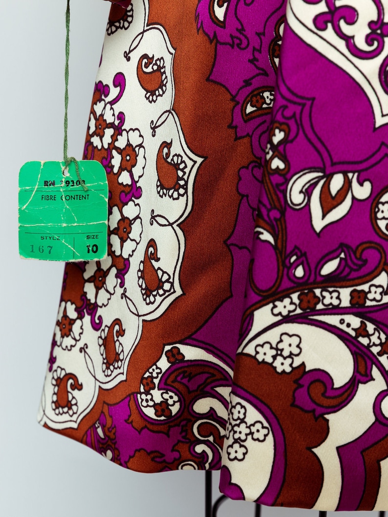 Vintage Designer Leo Narducci 1960/'s Structured Long Sleeve Dress with Mock Neck and Bold Psychedelic Paisley Print