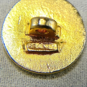 Vintage Chanel Paris Coco Elephant Quilted CC Gold Gilt Buttons 5 Pieces image 5