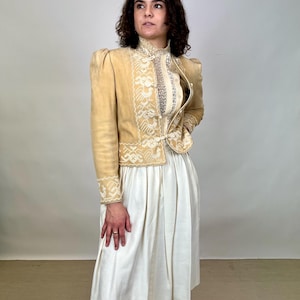Vintage anos 70 Oscar de la Renta Tan Creme Jaqueta Blusa Conjunto Sax Fifth Avenue
