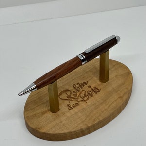 Stylo (68) artisanal exclusif en bois de Koa d'Hawaii