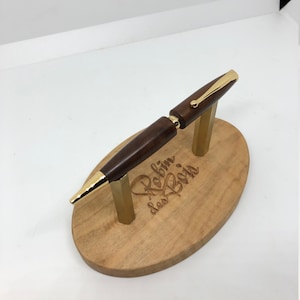 Stylo (91)  artisanal exclusif en bois de Milo