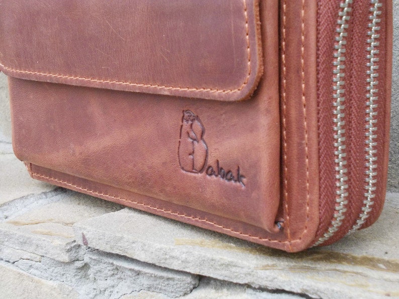 Leather-wristlet-wallet-personalized