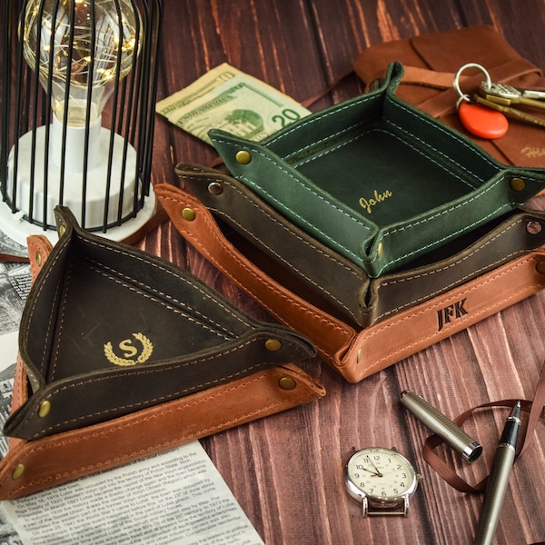 Leather dice tray/DnD dice tray/Custom dice tray/leather Valet tray/Leather catchall tray/DnD/Descent