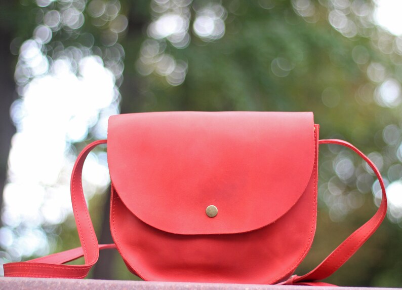 round leather crossbody bag
