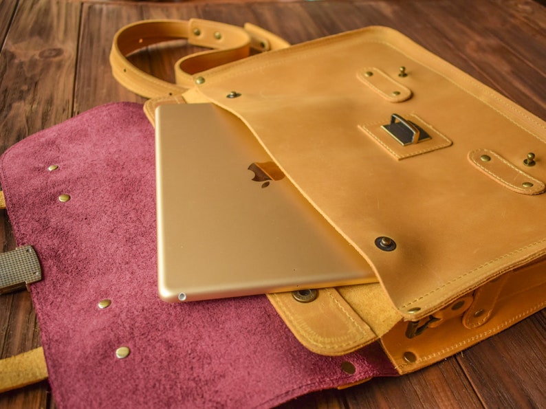functional-design-leather-computer-bag