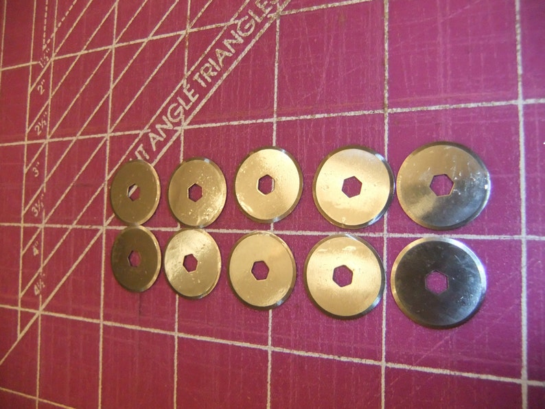 18mm Rotary Cutter Blades, Package of 10, Nonbrand Generic That Fits