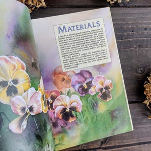 How to Paint Watercolour Flowers - Vintage Book