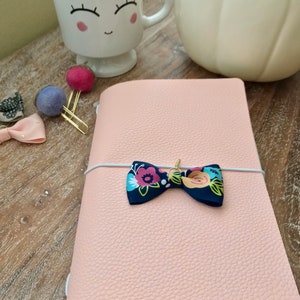 Fauxdori midori or Hobonichi Weeks travelers notebook TN faux leather pink B6
