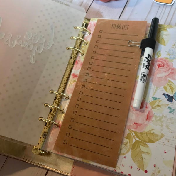 Reusable To do / notes laminated planner insert with elastic pen holder and fine tip dry erase marker for Happy Planner, personal or A5