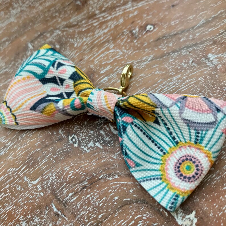 midori or travelers notebook bow charm Navy pink yellow white floral design grosgrain ribbon Gold hardware Planner