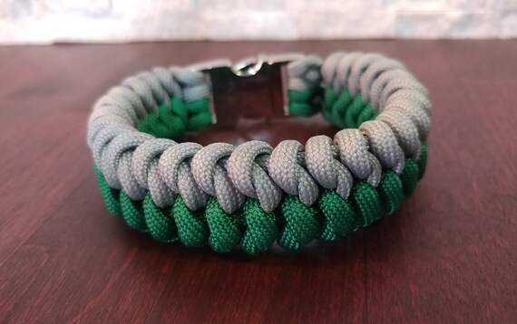 thick paracord bracelet