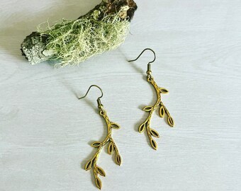 Tree Branch Earrings// Gold Tree Branches Earrings// Nature Inspired Earrings// Tree lover earrings