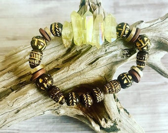Natural wood yellow quartz bracelet // Wood Quartz bracelet// Ethnic world market inspired bracelet// African beads bracelet