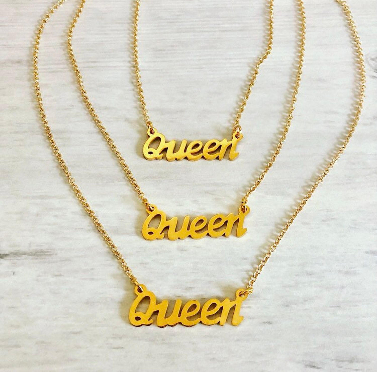 Queen Pendant Necklace// Gold Stainless Steel Queen Pendant// Etsy UK