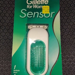 Women's Gillette sensor 1992 shaver razor handle vintage rare hard to find NIP,