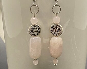 Rose quartz dangle earring