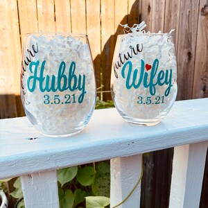 Future Hubby Future Wifey Engagement Wine Glass Set, Future Mr And Mrs Gift, Engagement Gift Basket, Bridal Shower Gift