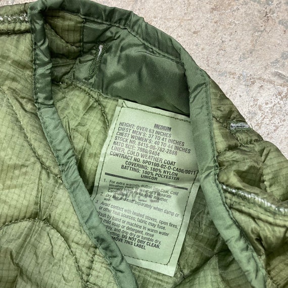 Deadstock Vintage 1990s US Army Green Quilted Lin… - image 3